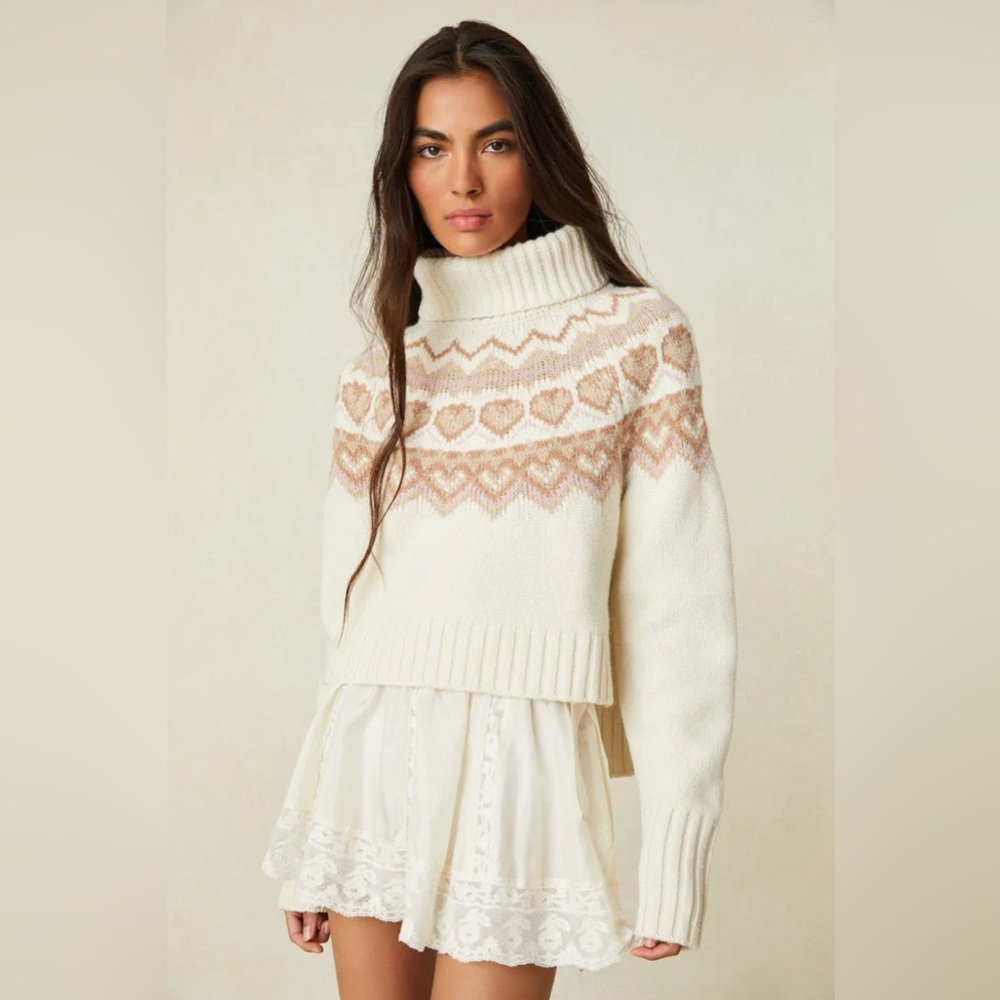 LOVE SHACK FANCY TOBI SWEATER IN PEARL size M